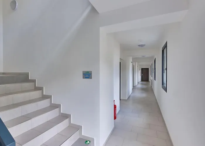 Charming And Quiet Apartment